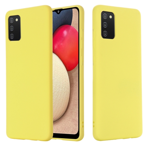 For Samsung Galaxy A02s (EU Version) Pure Color Liquid Silicone Shockproof Full Coverage Case(Yellow)