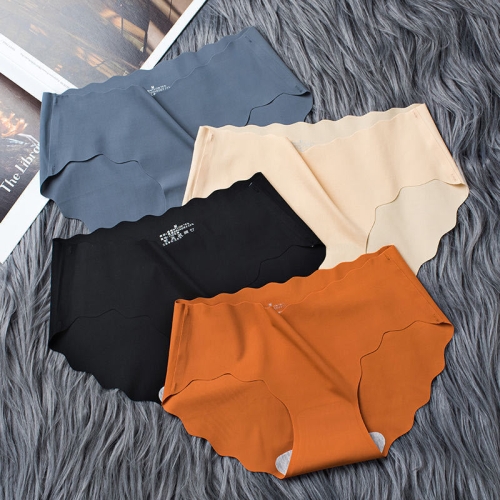 4 PCS / Set Non-trace Ice Silk Panties Female Pure Cotton Crotch Antibacterial Mid-Waist Breathable Girl Briefs
