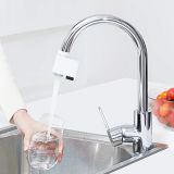 Dispositivo de ahorro de agua por inducción de infrarrojos Xiaomi Adaptador de grifo automático para baño de cocina – Blanco.